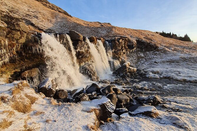 explore-the-waterfalls-of-the-south-coast