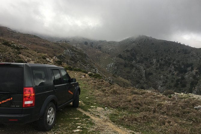 explore-the-white-mountains-of-crete
