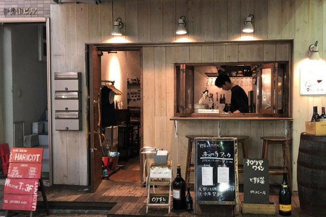 explore-tokyos-creative-koenji-neighborhood-with-a-local-host