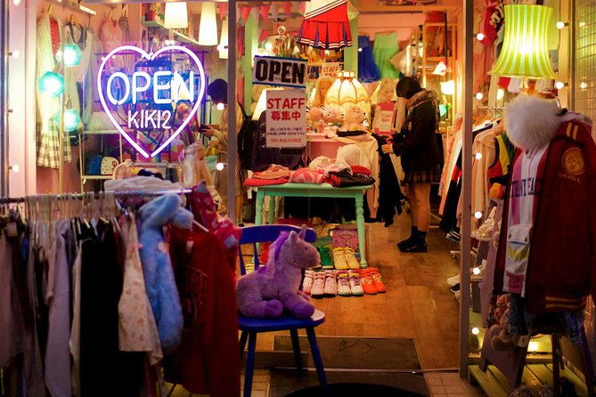 explore-tokyos-creative-koenji-neighborhood-with-a-local-host