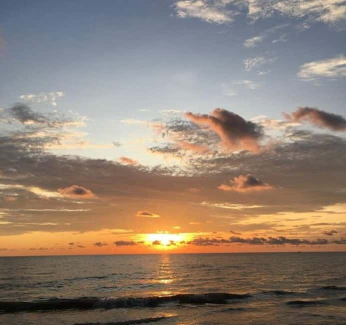 Explore Top Beaches in 6 HoursFree Drink&Umbrella Included! - Who Should Consider This Experience?