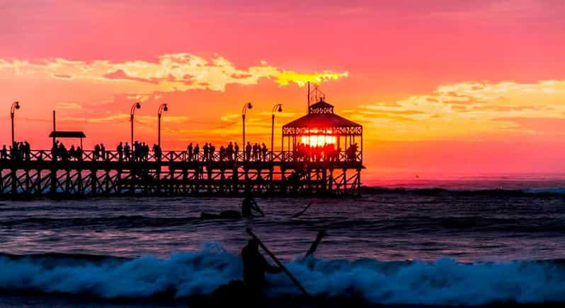 explore-trujillo-chan-chan-horseback-riding-huanchaco