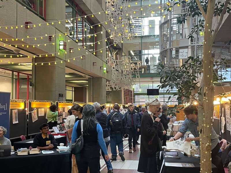 explore-underground-city-downtown-great-tour-to-stay-warm