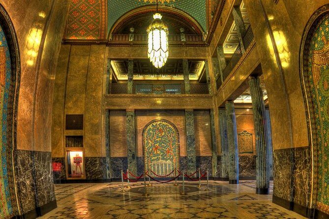 Explore undiscovered beauty of Detroit - Key Points