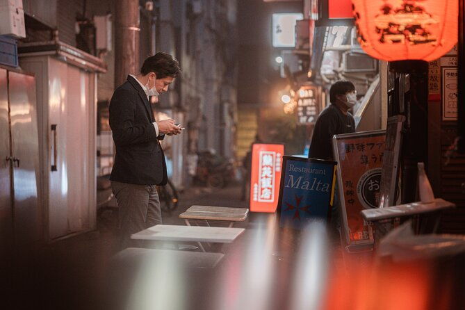 explore-unique-tokyo-streets-learn-with-a-pro-photographer
