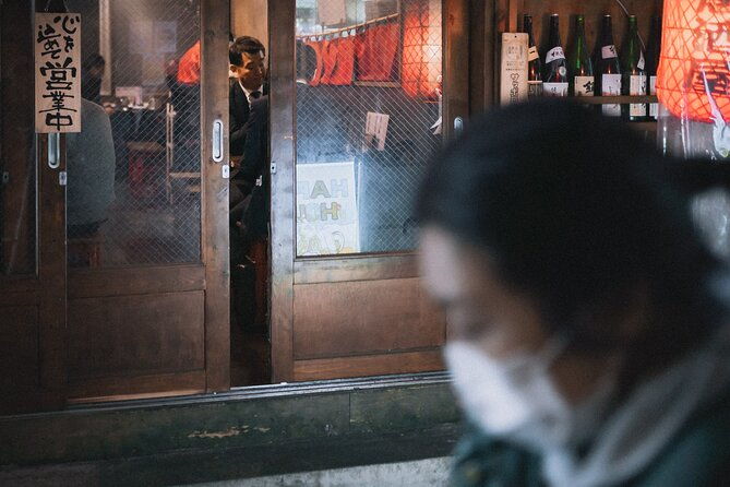 explore-unique-tokyo-streets-learn-with-a-pro-photographer