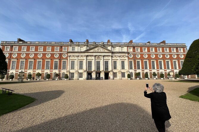 explore-windsor-castle-and-hampton-court-palace