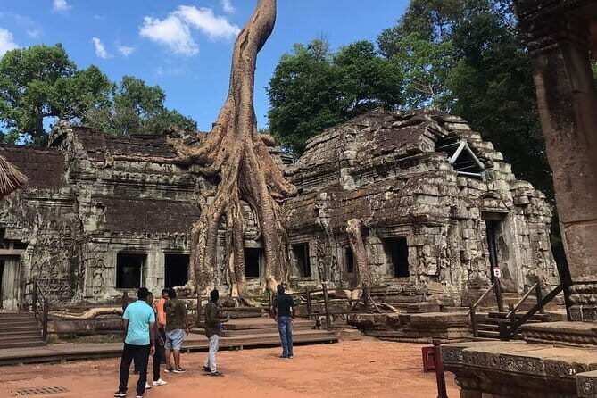 Exploring Angkor Wat Surise Angkor Thom Bayon TaPromh Small Group - Final Thoughts