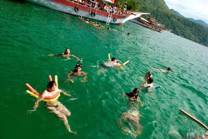 exploring-angra-dos-reis-and-ilha-grande-in-one-day