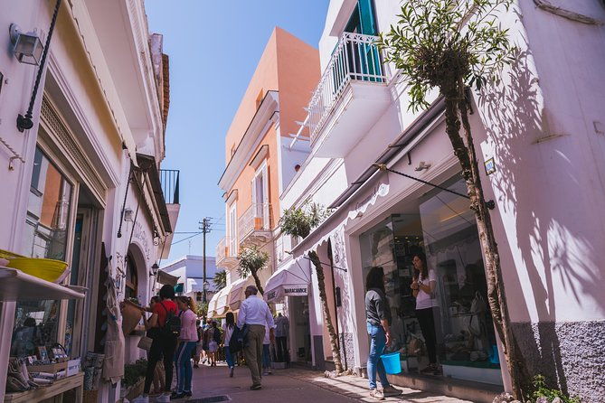 exploring-capri-and-anacapri-from-rome-sea-and-city-sightseeing-tour