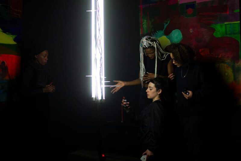 exploring-contemporary-art-galleries