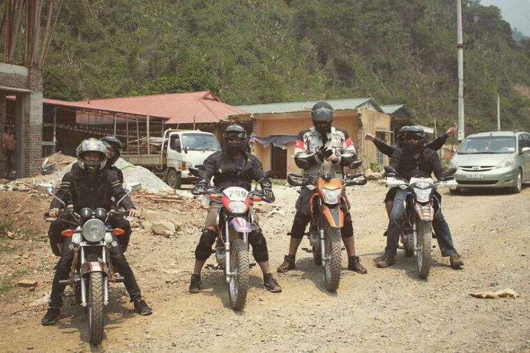 exploring-dalat-3-majestic-waterfalls-by-easy-rider