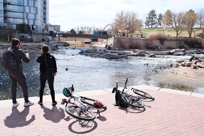 exploring-denver-by-bike-on-half-day-tour-2