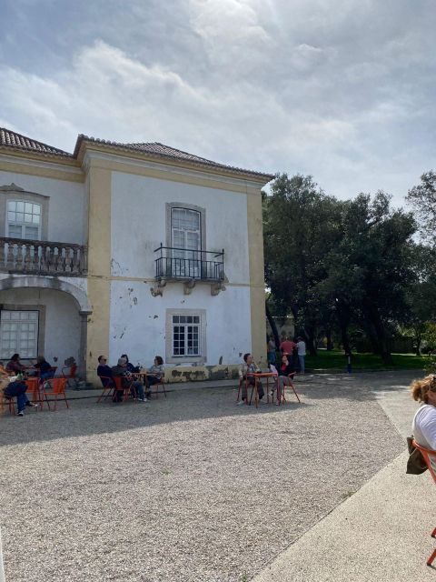 exploring-lisbon-beyond-the-crowds-a-riverside-adventure