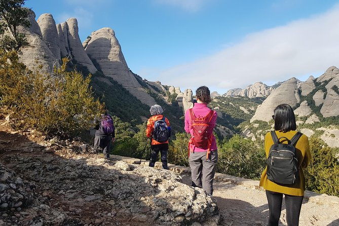exploring-montserrat-small-group-hike-and-monastery-visit