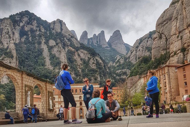 exploring-montserrat-small-group-hike-and-monastery-visit