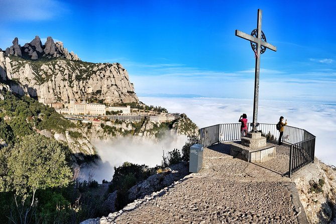 exploring-montserrat-small-group-hike-and-monastery-visit