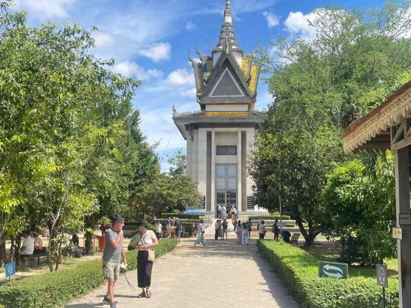 exploring-phnom-penh-a-comprehensive-city-tour-guide