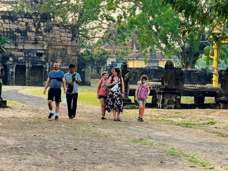 Exploring Phnom Penh to Kratie: Scenic Stop in Kampong Cham - The Quirky Stop at Skuns Insect Market