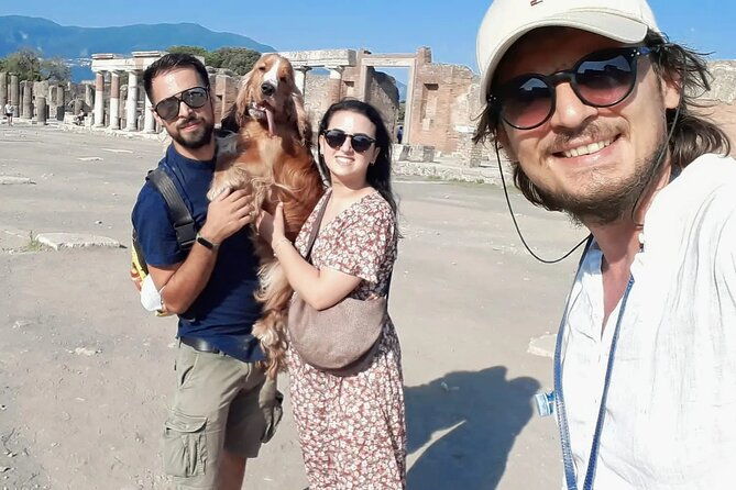 exploring-pompeii