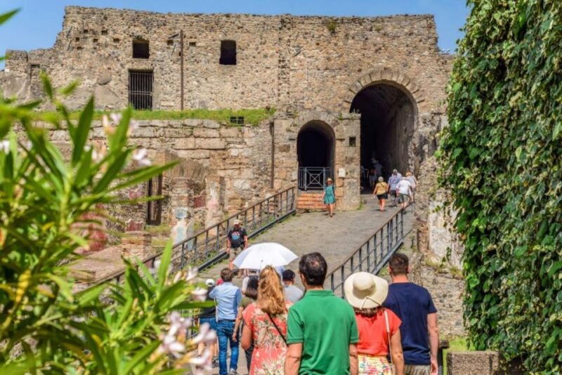 exploring-pompeii-discovering-the-ancient-ruins