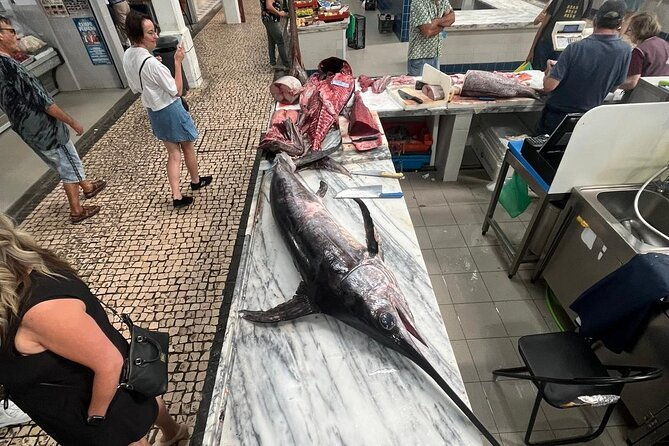 exploring-the-charms-of-setubal-wines-tiles-and-landscapes