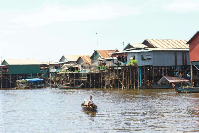 exploring-the-enchanting-kampong-phluk-floating-village