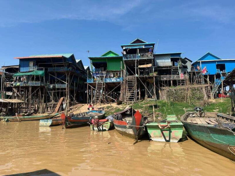 exploring-the-enchanting-kampong-phluk-floating-village