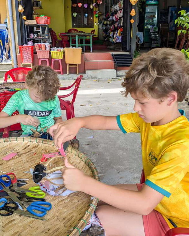 exploring-the-waterways-cam-thanh-coconut-lantern-making