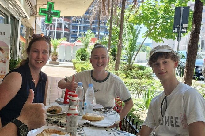 exploring-tirana-a-blend-of-stories-and-street-flavors