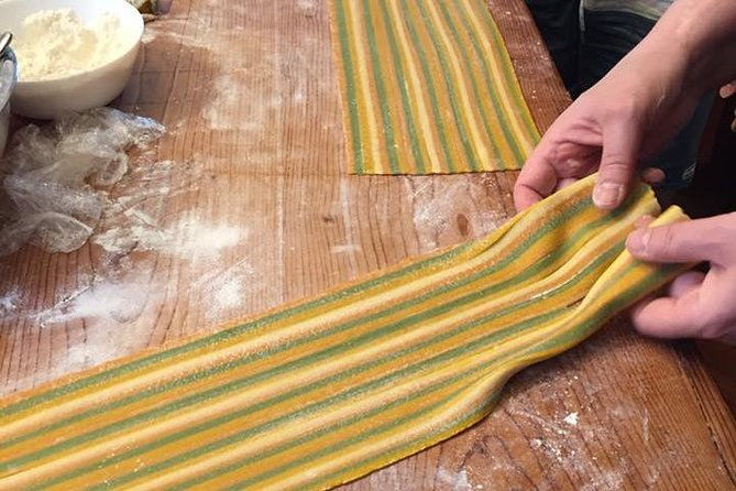 express-pasta-making-lesson-with-gourmet-dinner-2