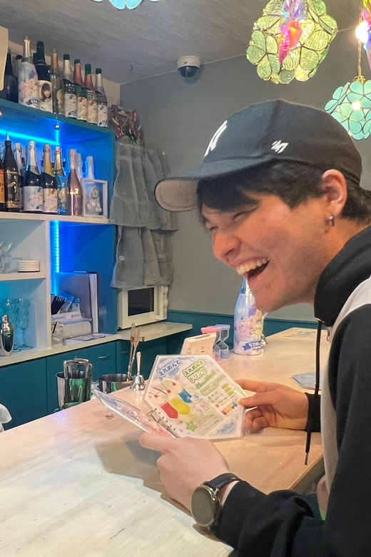 express-time-in-osaka-maid-cafe-local-culture