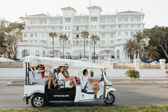 express-tour-of-malaga-in-private-eco-tuk-tuk