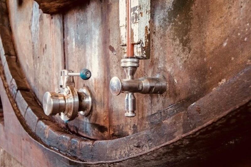 exquisite-and-private-premium-tour-to-burmester-cellars