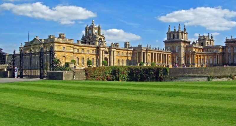extended-blenheim-palace-the-cotswolds-with-cream-tea