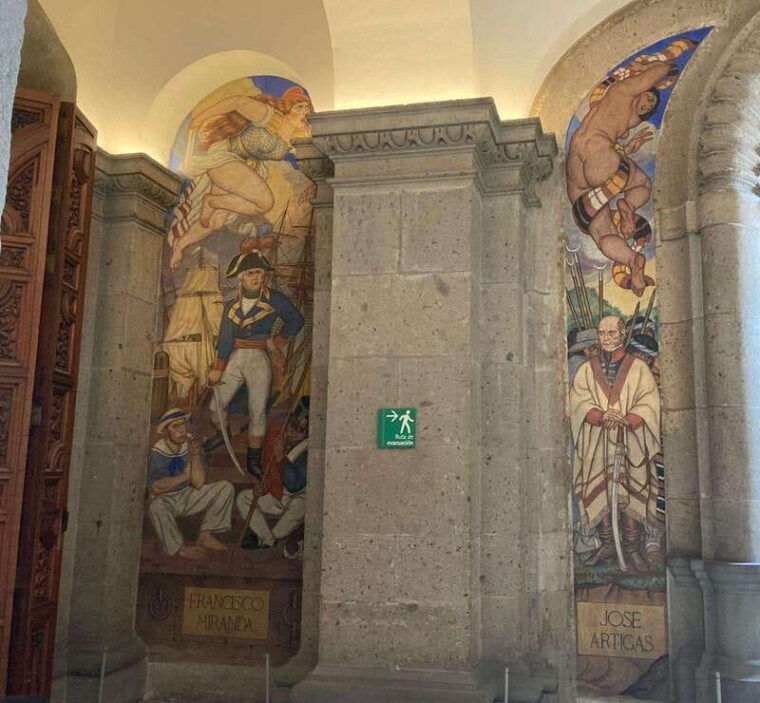 extended-private-tour-mexican-murals-and-art-best-rated