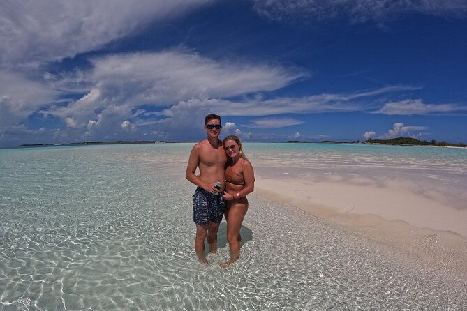 exuma-island-hopping-swimming-pigs-tour-with-lunch-from-nassau