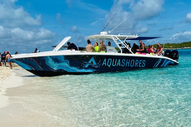 exuma-powerboat-tour-from-nassau-with-swimming-pigs