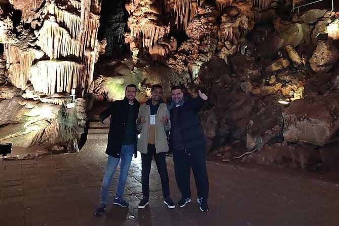 eyes-of-god-saeva-dupka-caves-and-the-blue-ostrich-farm-private-day-trip