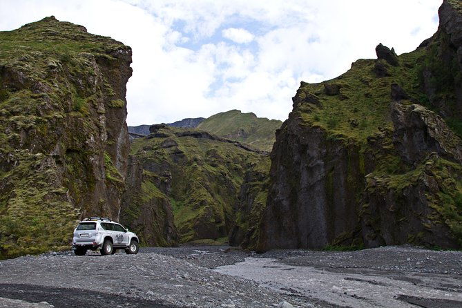 eyjafjallajokull-and-thorsmork-experience