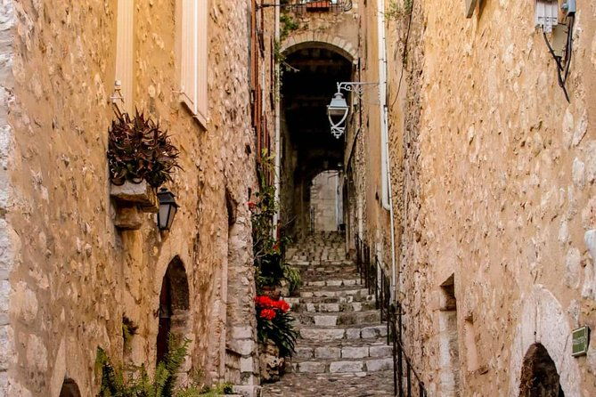 eze-saint-paul-de-vence-monaco-private-full-day-tour