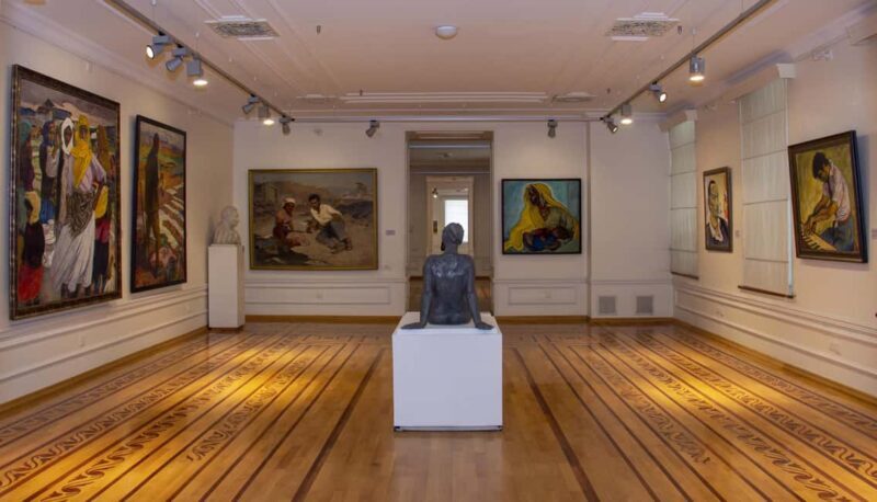 F1 Weekend Special: Baku Cultural Museum Tour - Key Points