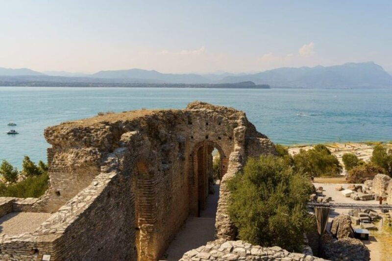 fabulous-heritage-of-sirmione-walking-tour