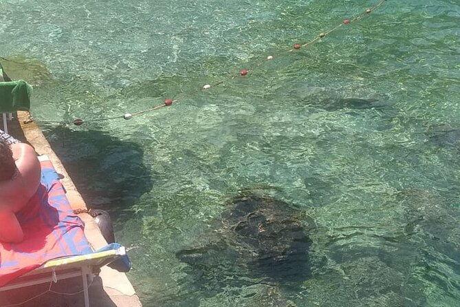 fabulous-private-capri-boat-tour-from-sorrento