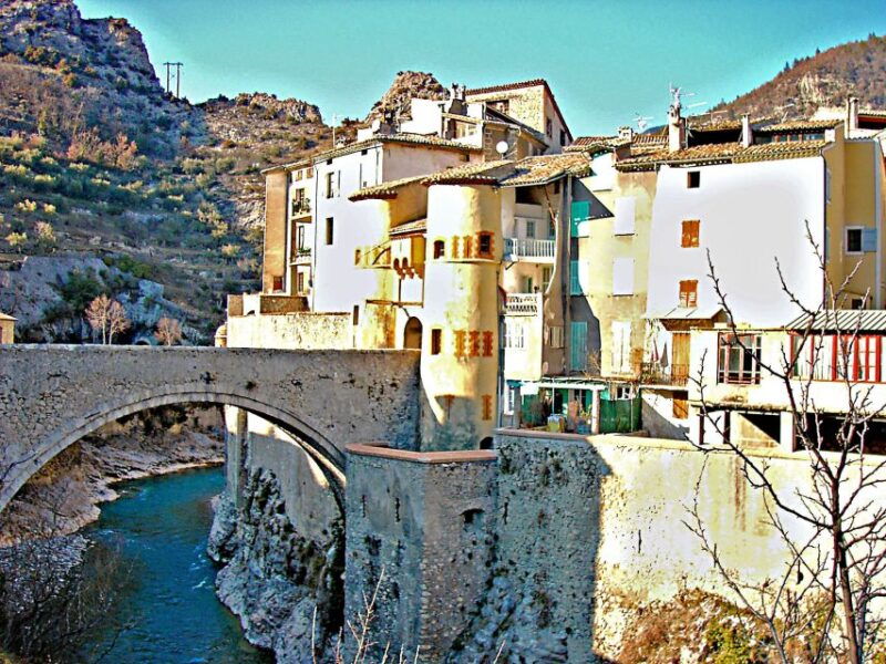 fabulous-red-canyon-and-entrevaux-private-full-day-tour-2