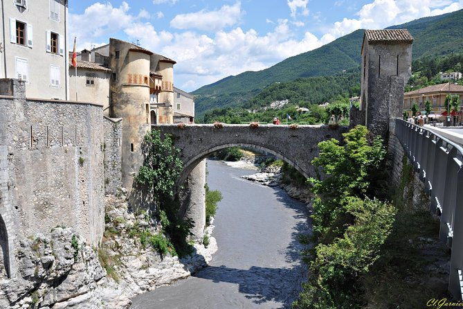 fabulous-red-canyon-and-entrevaux-private-full-day-tour