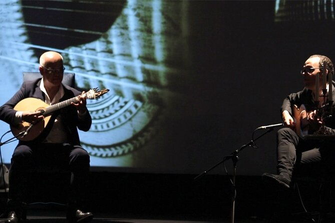 fado-in-chiado-live-show-in-lisbon-on-stage-for-over-15-years