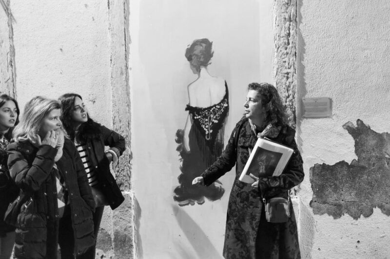 fado-musical-walking-tour-food-live-show