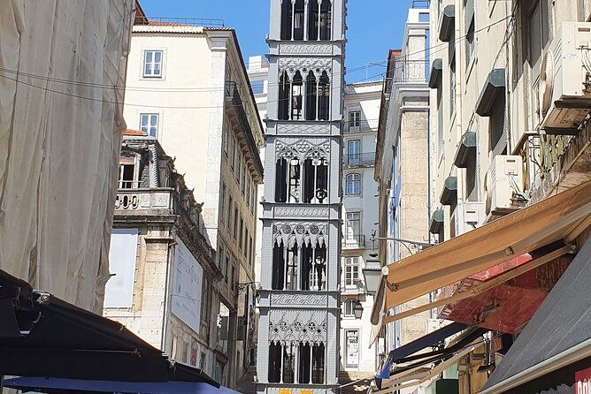 fado-tuktuk-tour-120-mins-max-6-people