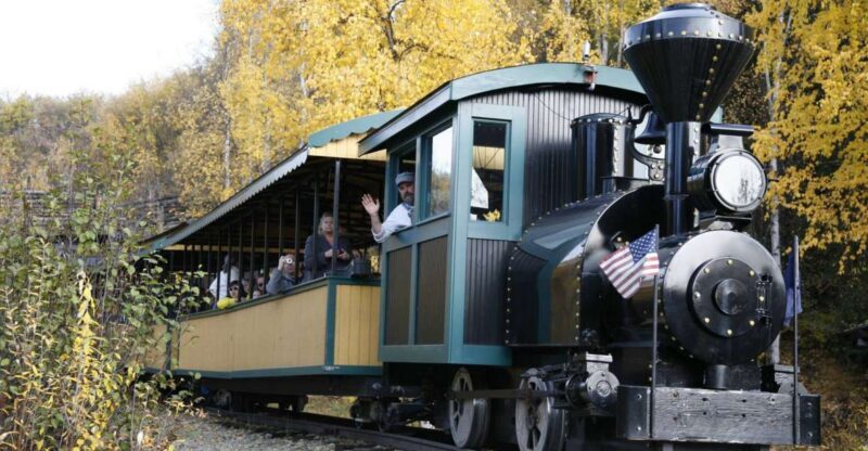 Fairbanks: Gold Dredge 8 Historic Train Tour - What to Expect on the Tour  